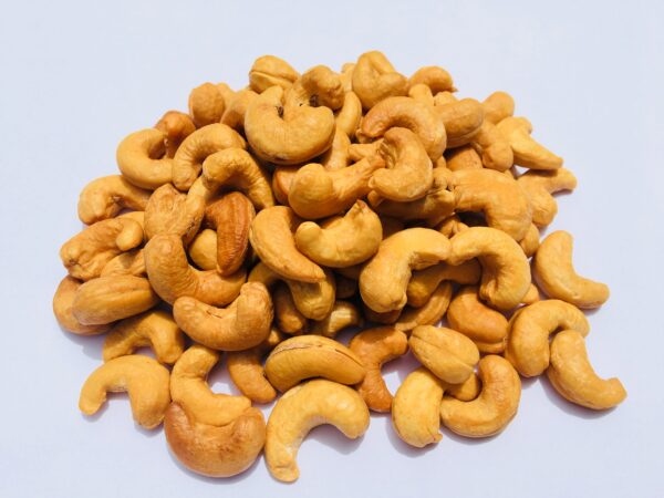 Premium Roasted Cashews (Salted)